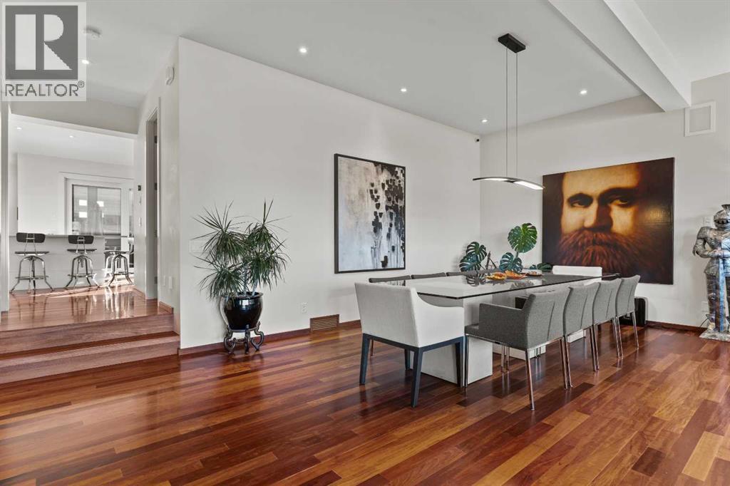 Single Family House for Sale in  Elbow Drive SW Elboya Calgary 