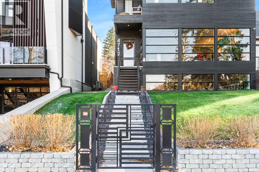 Single Family House for Sale in  Elbow Drive SW Elboya Calgary 