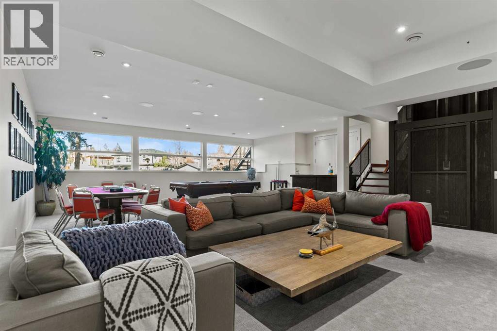 Single Family House for Sale in  Elbow Drive SW Elboya Calgary 