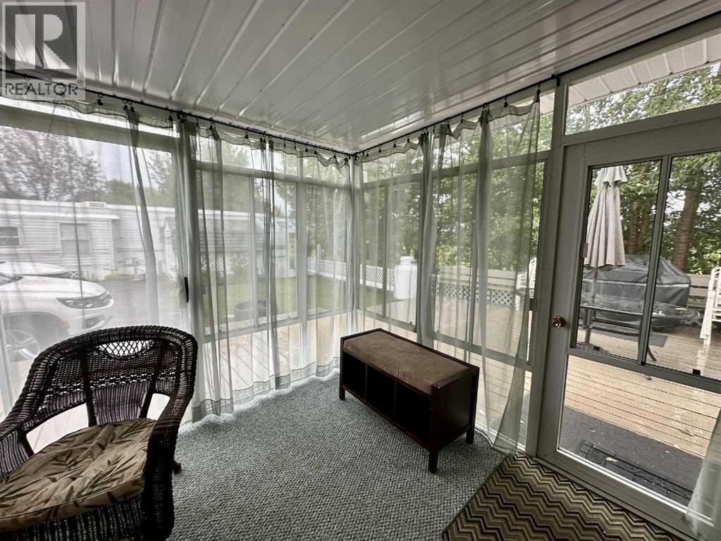 6 Points West Resort, Sylvan Lake