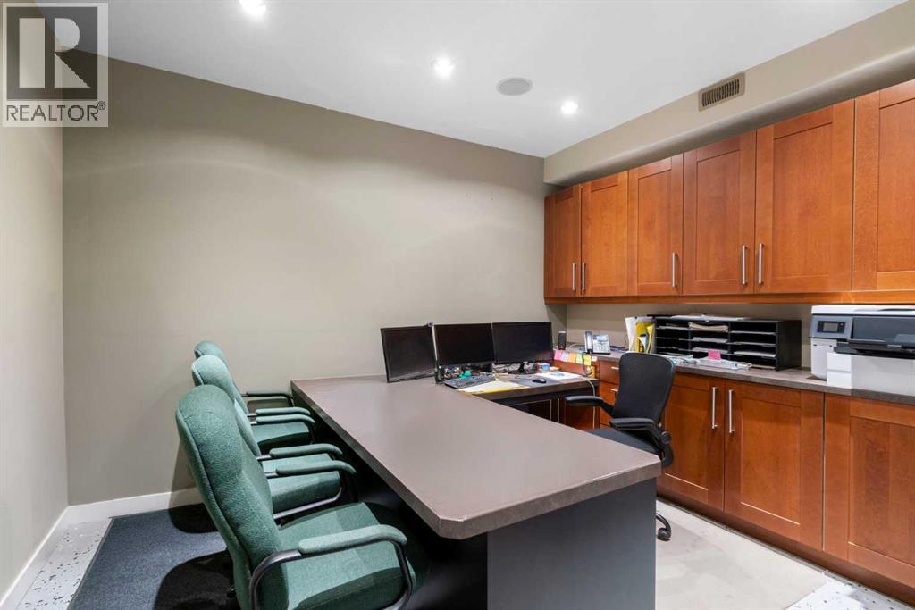 30 Griffin Industrial Point, Cochrane