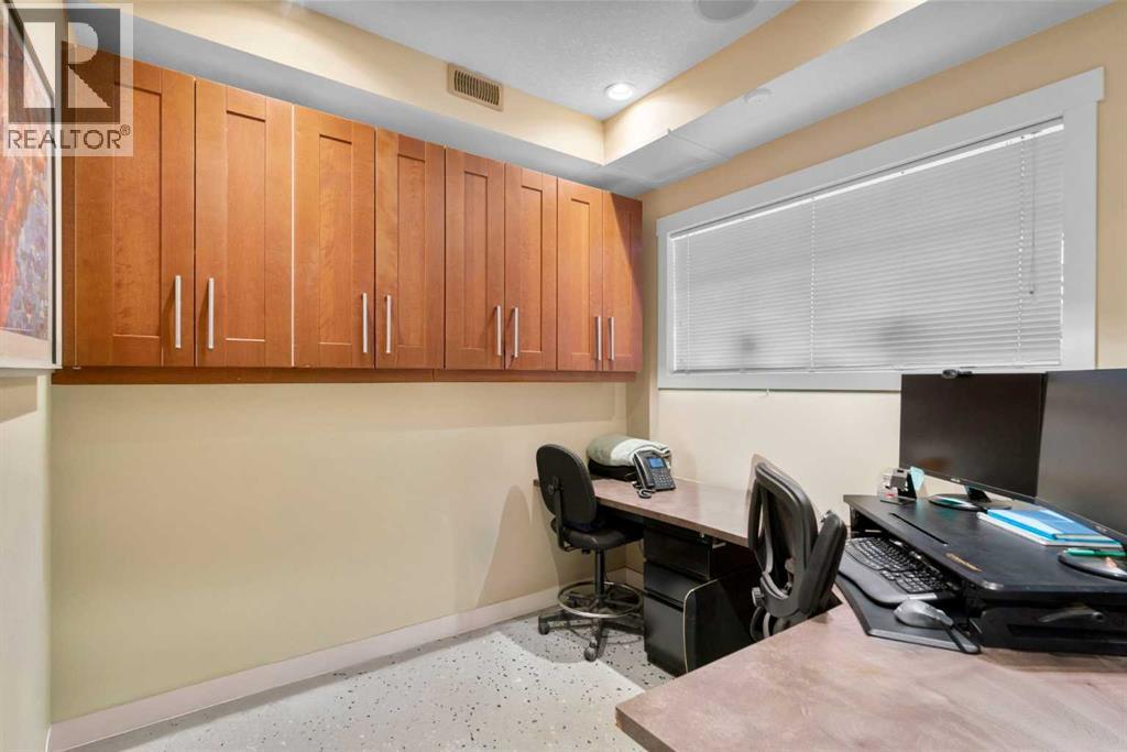 30 Griffin Industrial Point, Cochrane