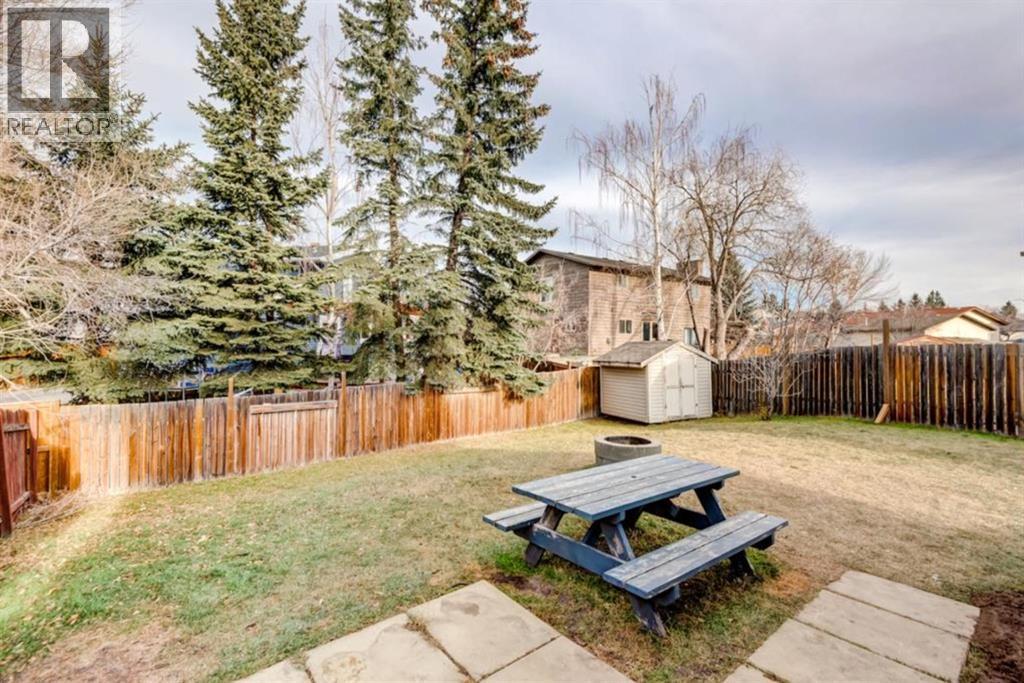 Single Family House for Sale in  Whitlock Way NE Whitehorn Calgary 