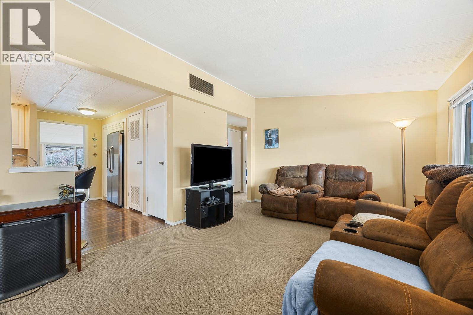 66 2098 Boucherie Road, West Kelowna