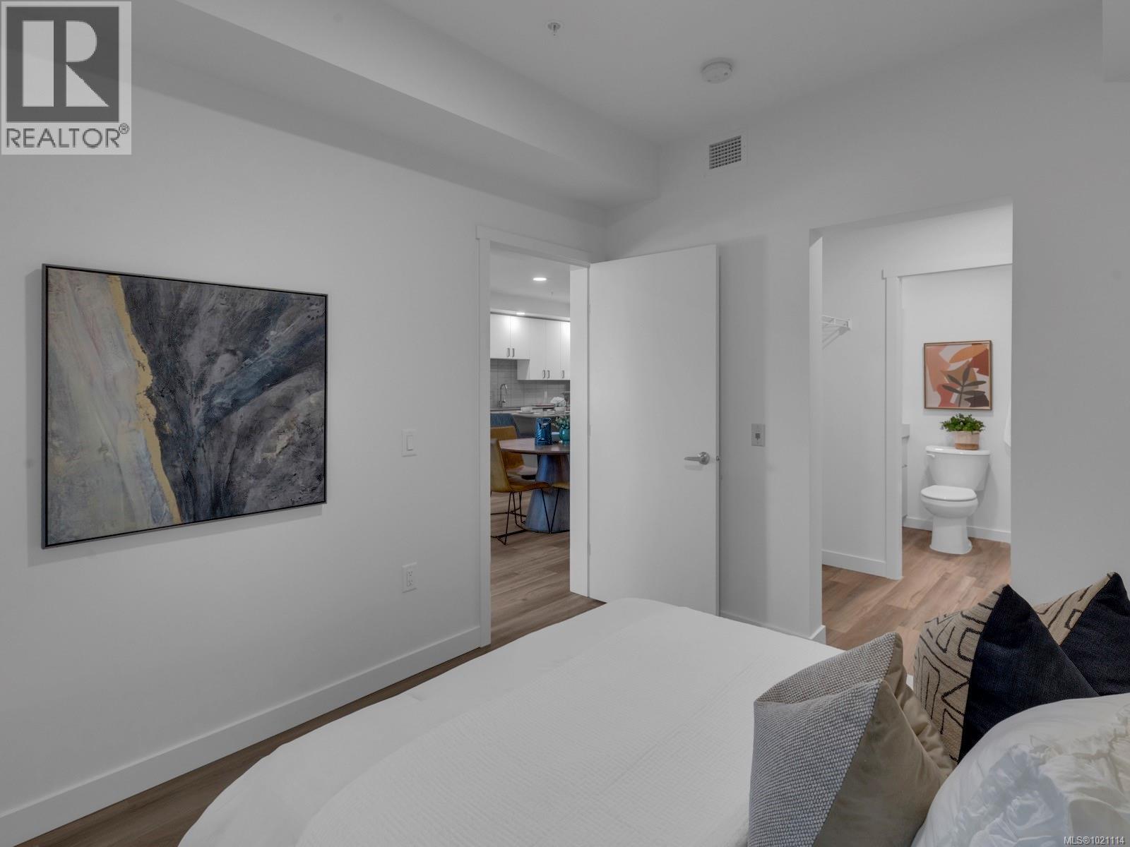 411 2390 City Gate Boulevard, Langford