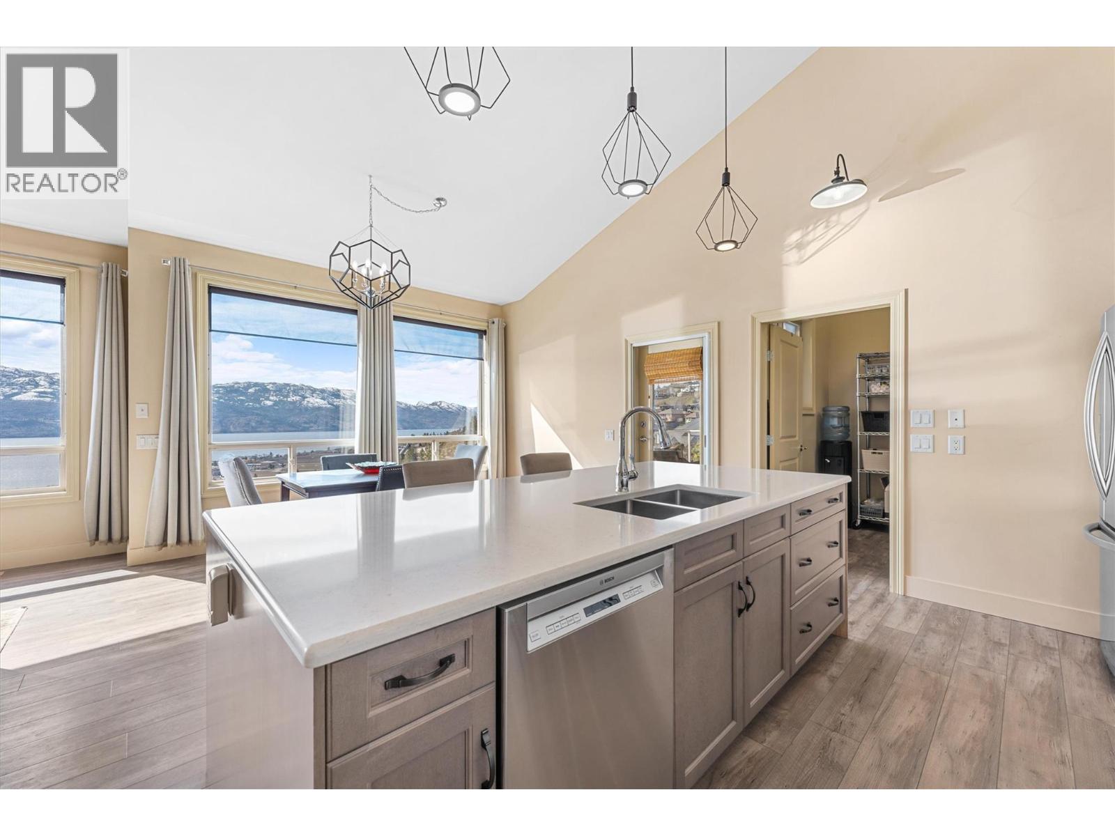  1430 Menu Road, West Kelowna