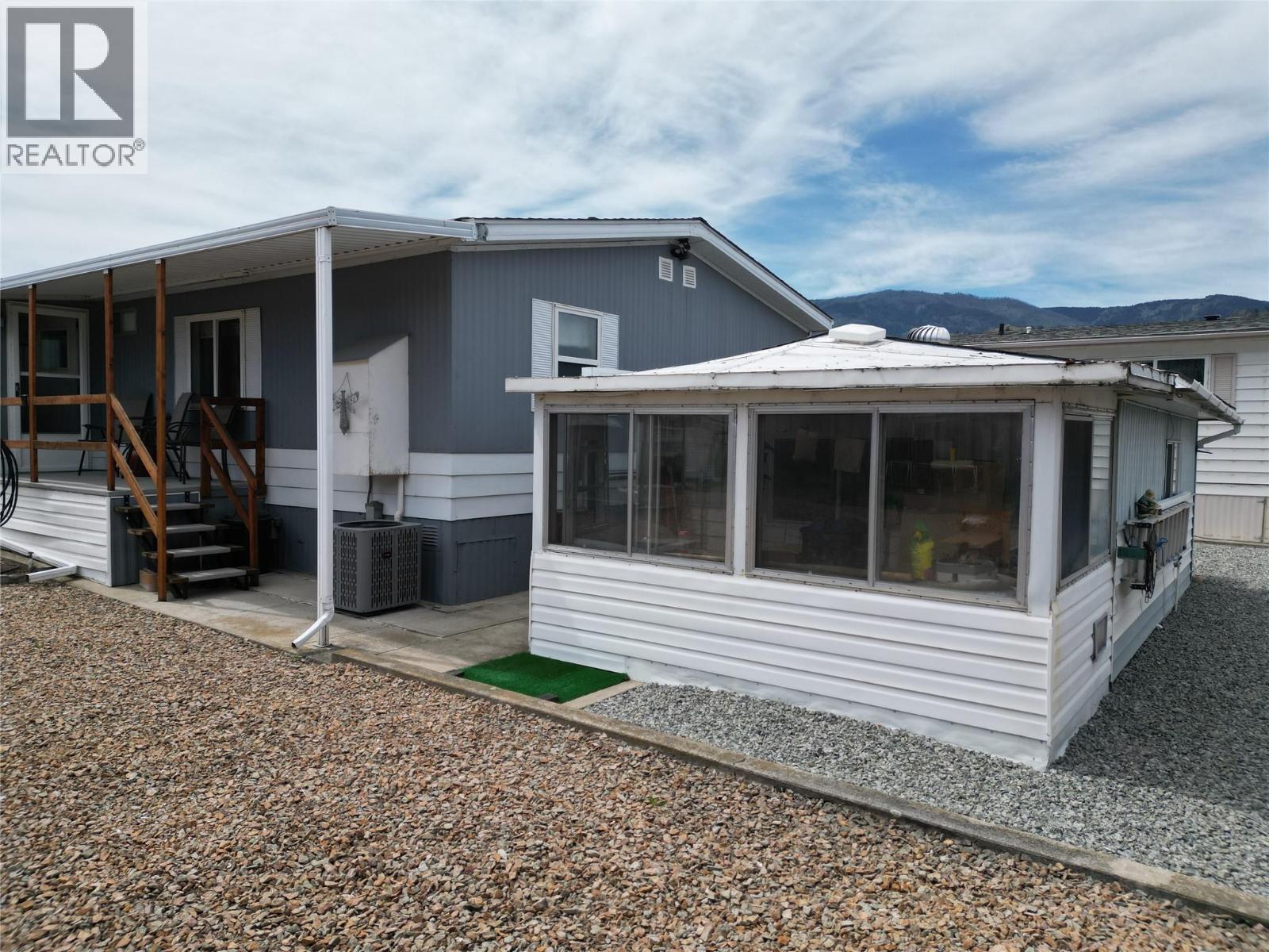 6601 Tucelnuit Drive Unit# 104, Oliver