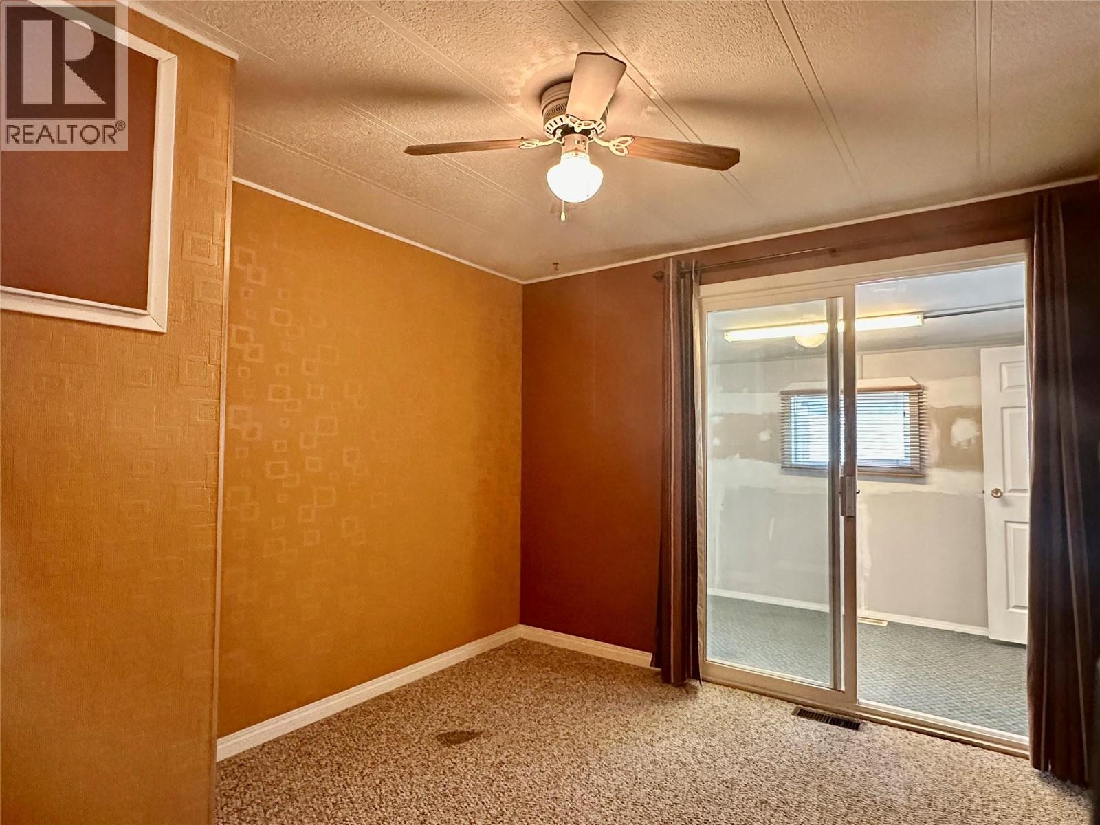 6778 Tucelnuit Drive Unit# 26, Oliver