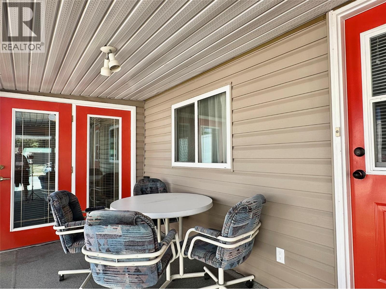 6778 Tucelnuit Drive Unit# 26, Oliver