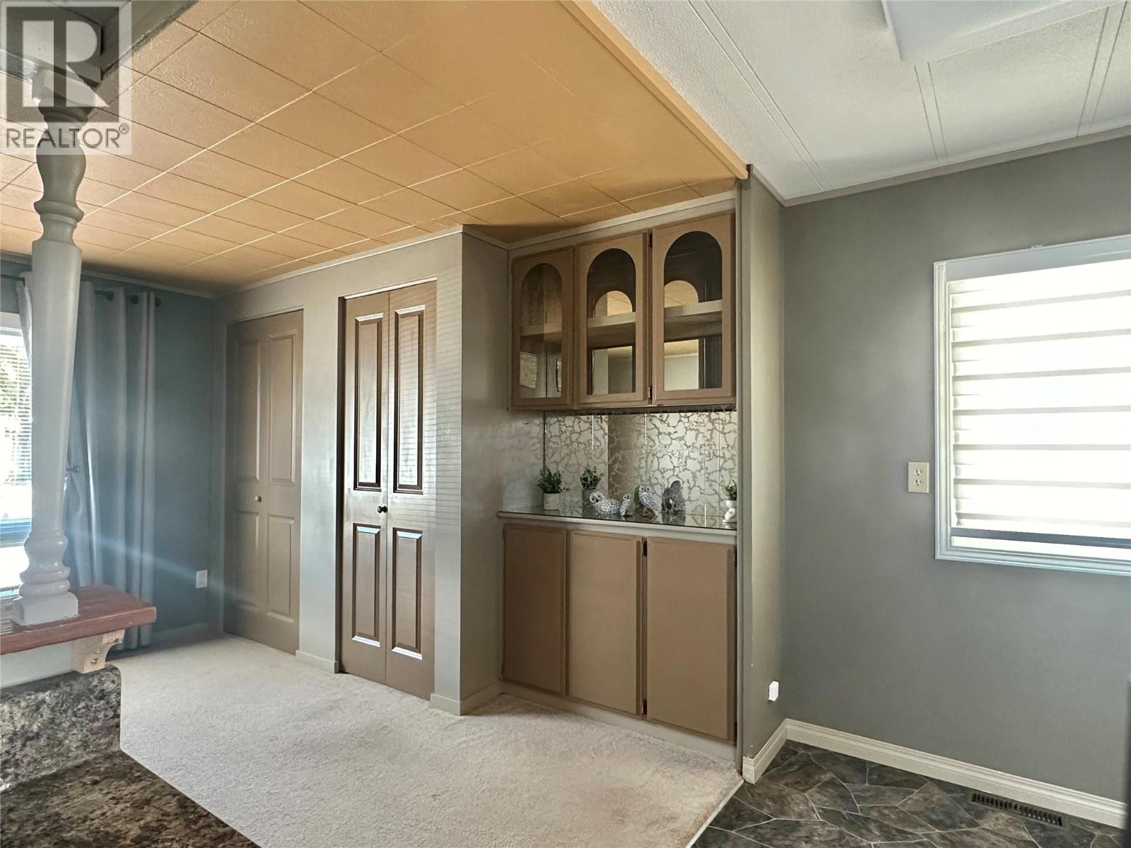 6778 Tucelnuit Drive Unit# 26, Oliver