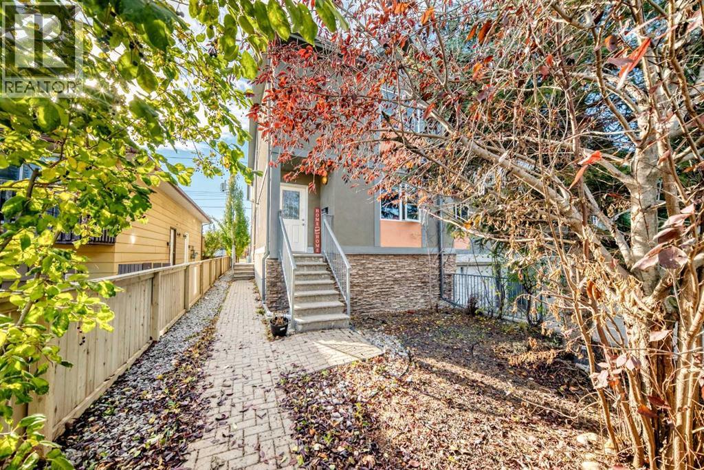 Multi-family House for Sale in  bowness Road NW Bowness Calgary 