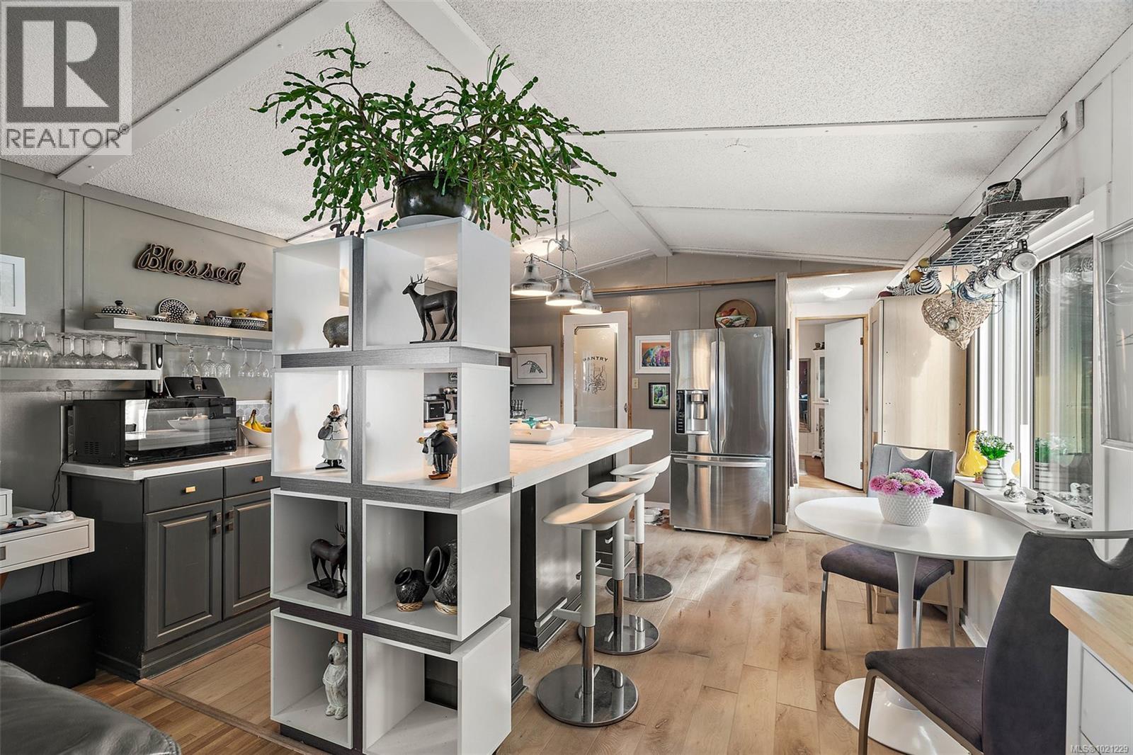 72 10980 Westdowne Rd, Ladysmith