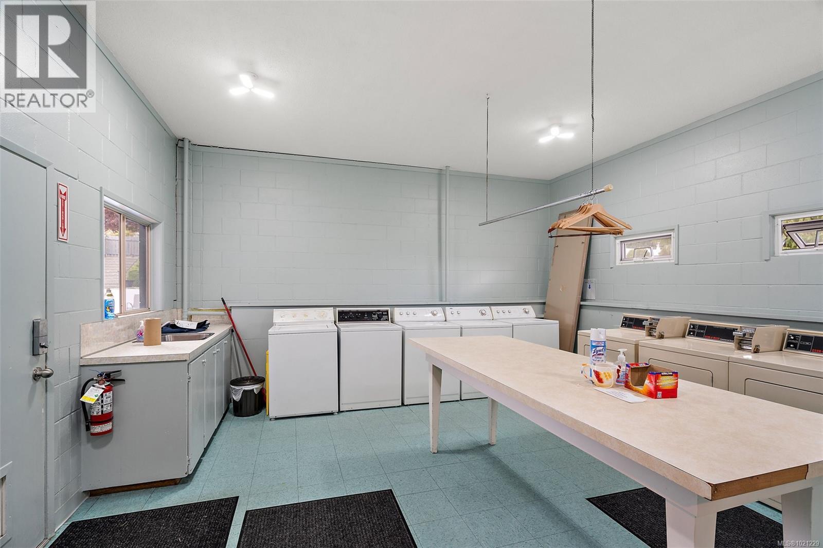 72 10980 Westdowne Rd, Ladysmith