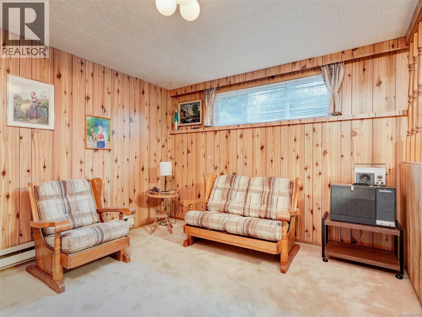  4231 Interurban Road, Saanich