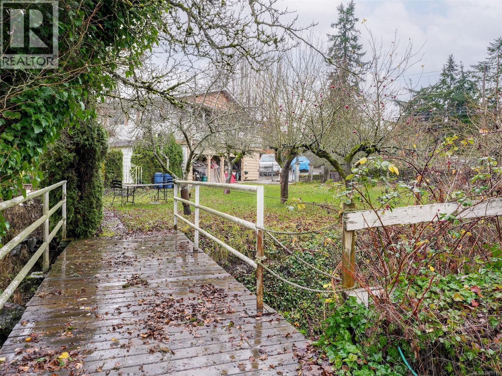  4231 Interurban Road, Saanich