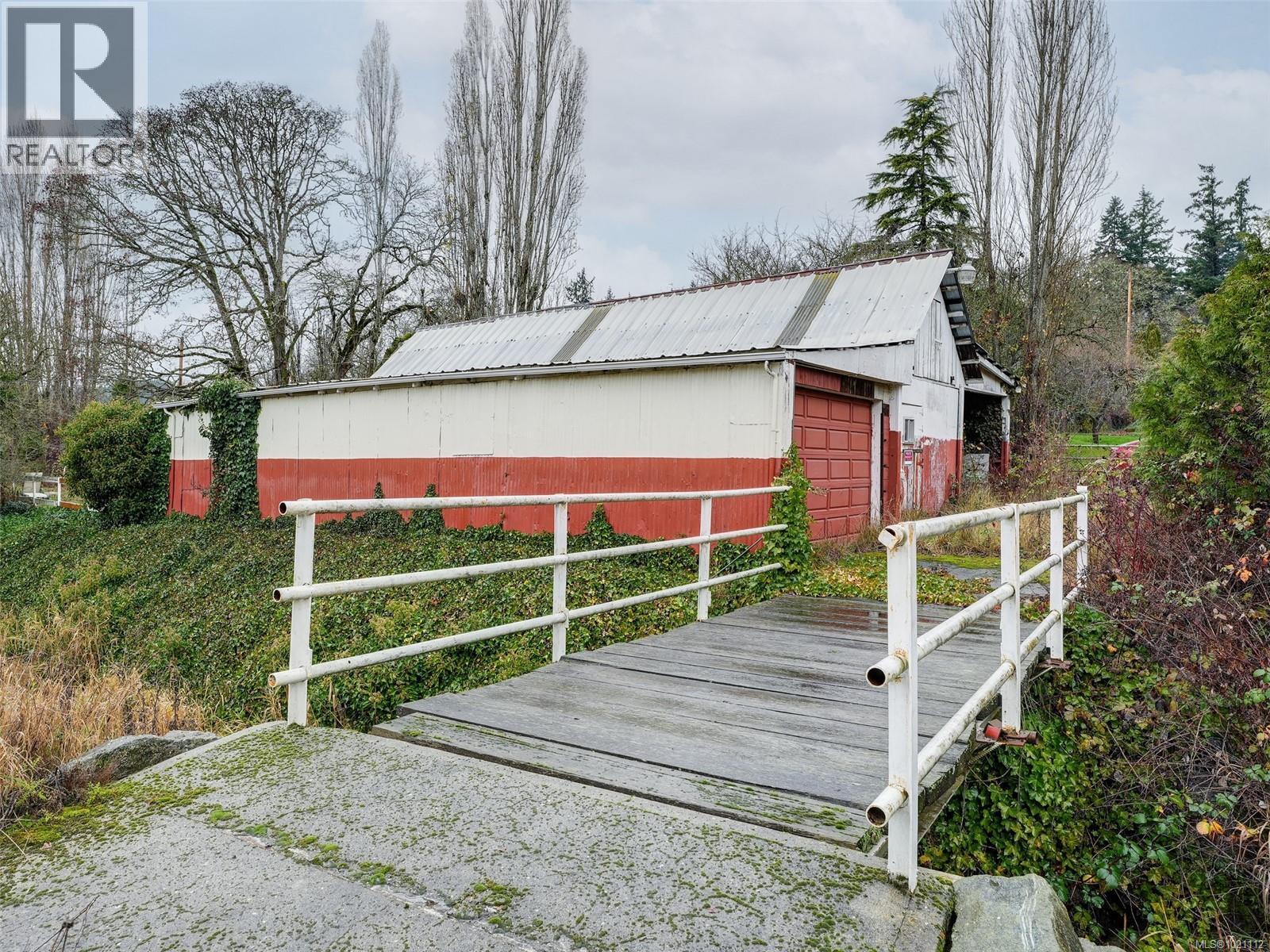  4231 Interurban Road, Saanich