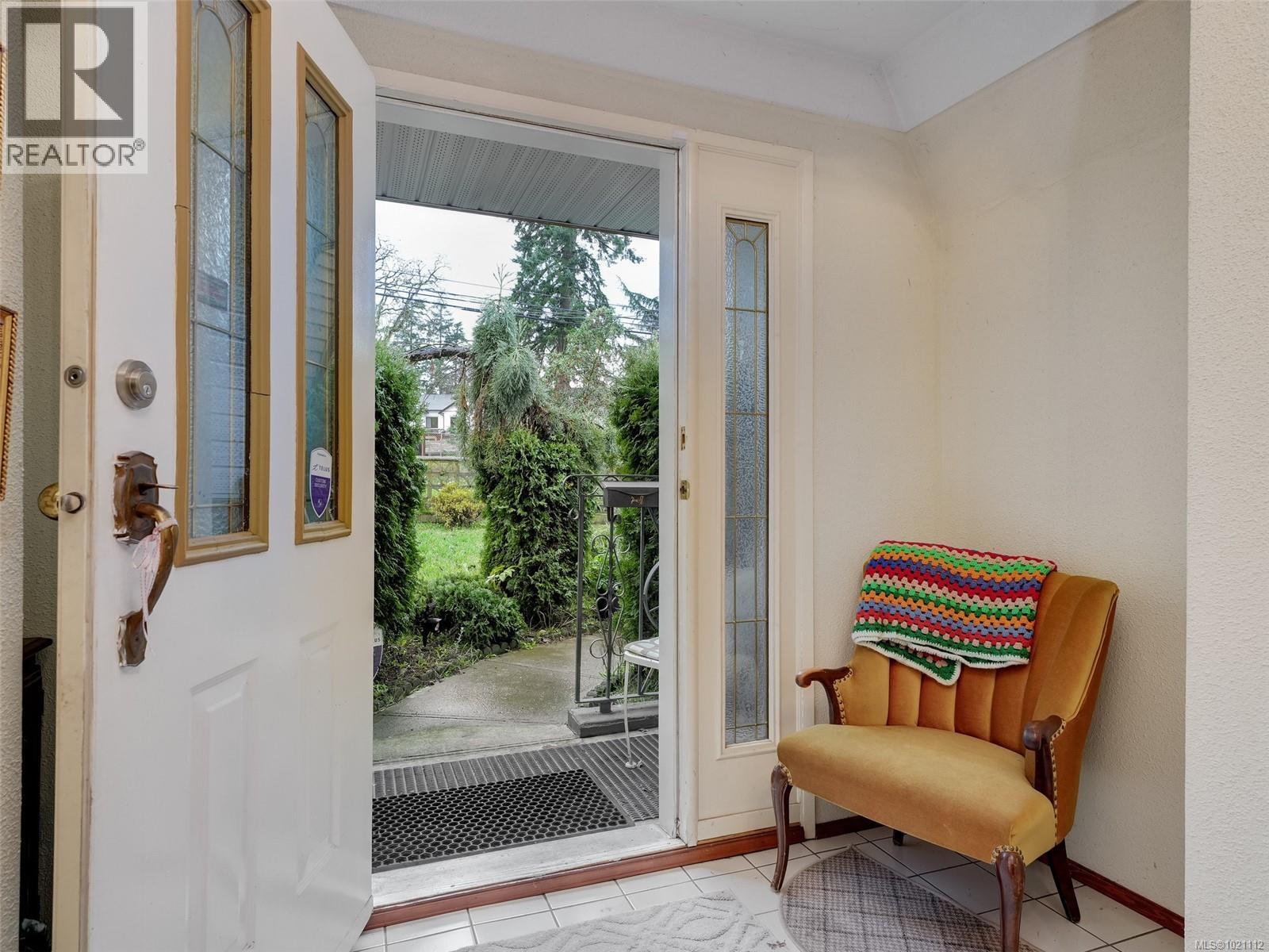  4231 Interurban Road, Saanich