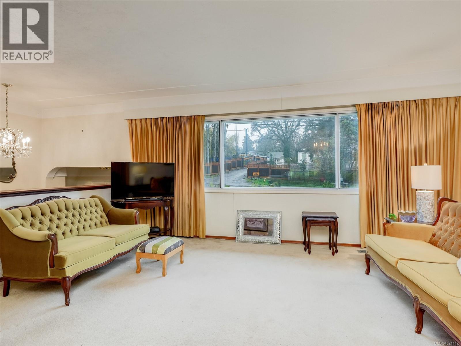  4231 Interurban Road, Saanich