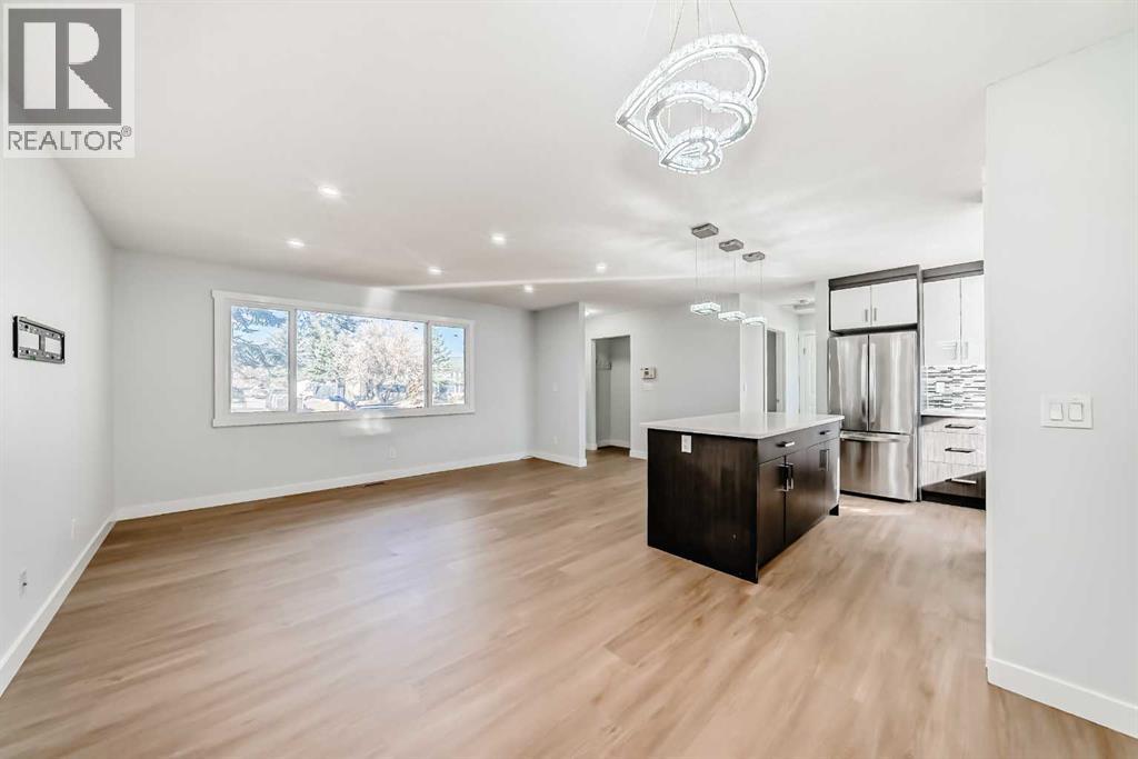 Single Family House Bungalow for Sale in  Pinecliff Way NE Pineridge Calgary 