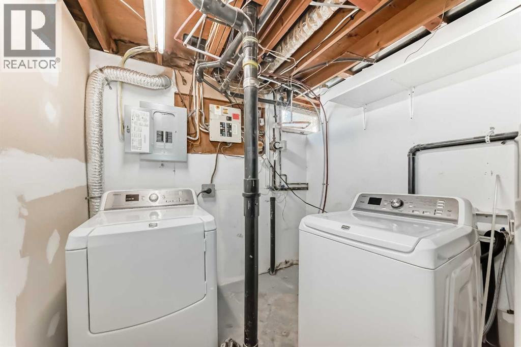 Single Family House Bungalow for Sale in  Pinecliff Way NE Pineridge Calgary 