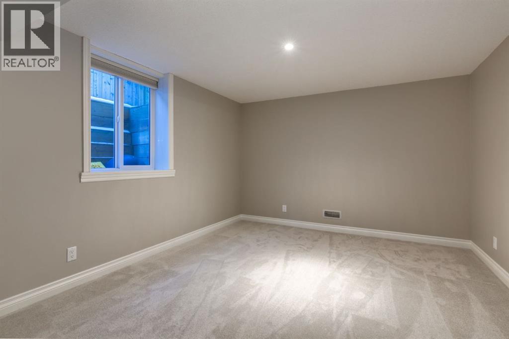 Single Family House Bungalow for Sale in   Avenue SW Glendale Calgary 