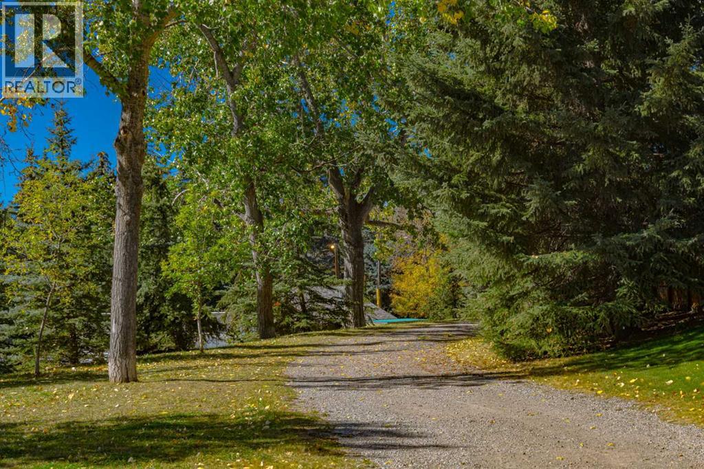 Single Family House Bungalow for Sale in   Avenue SW Glendale Calgary 