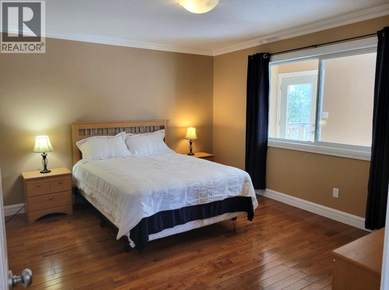 219 100 Avenue, Dawson Creek