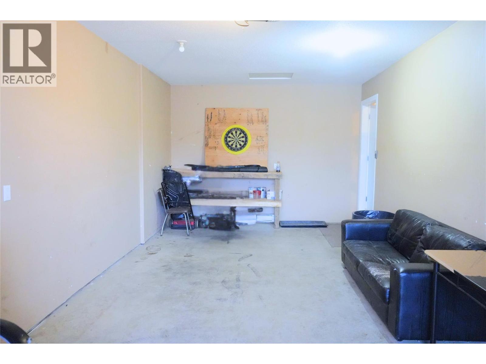 219 100 Avenue, Dawson Creek