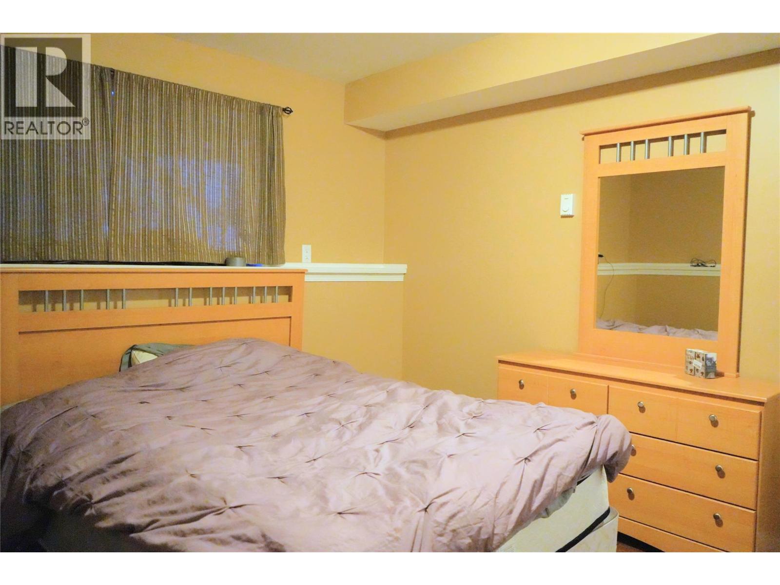 219 100 Avenue, Dawson Creek