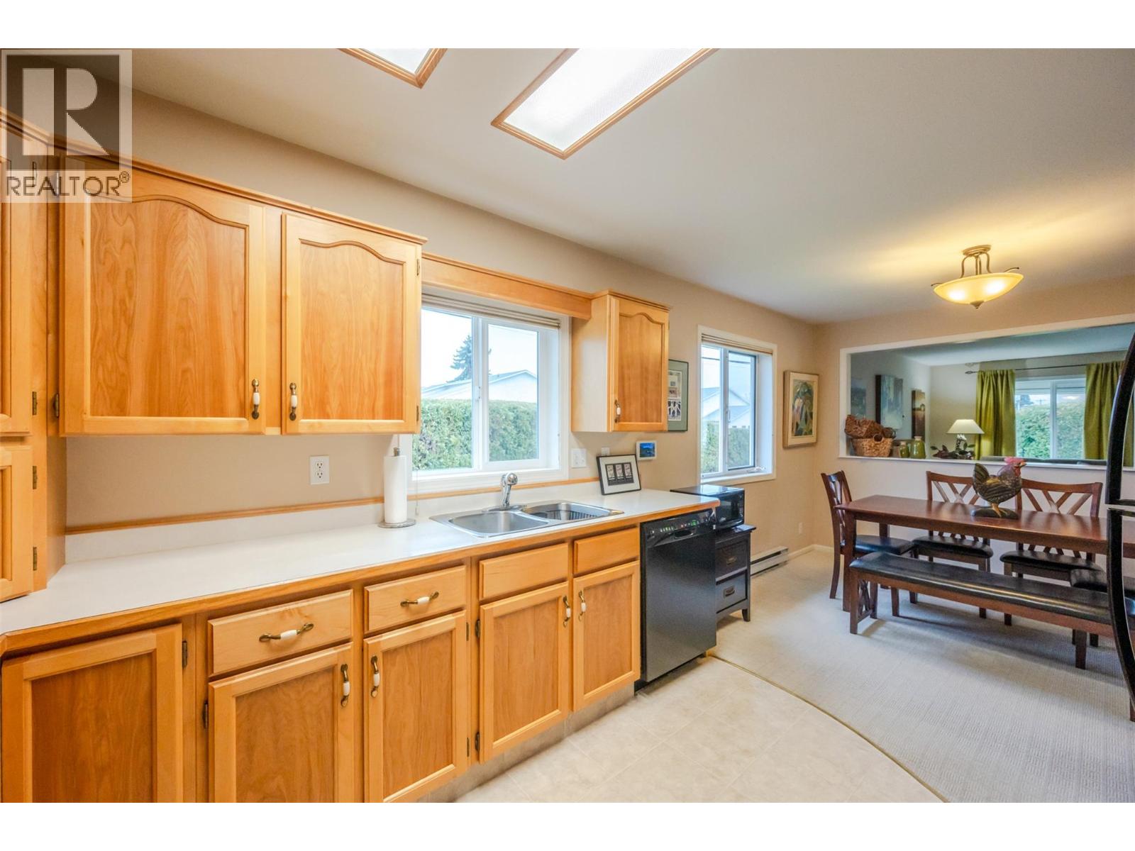 10505 Quinpool Road Unit# 9, Summerland