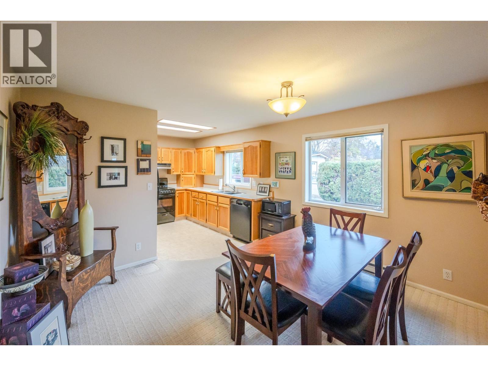 10505 Quinpool Road Unit# 9, Summerland