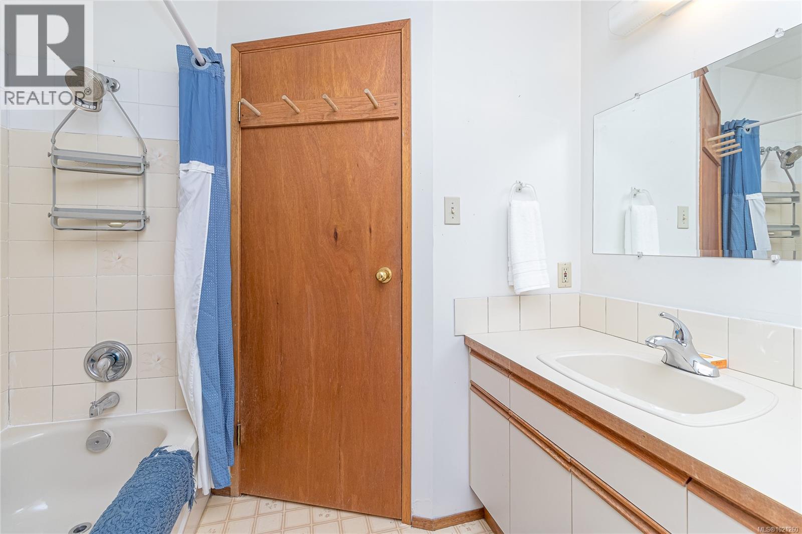 9975 Victoria Rd, Chemainus