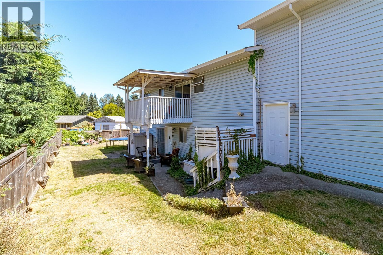 9975 Victoria Rd, Chemainus