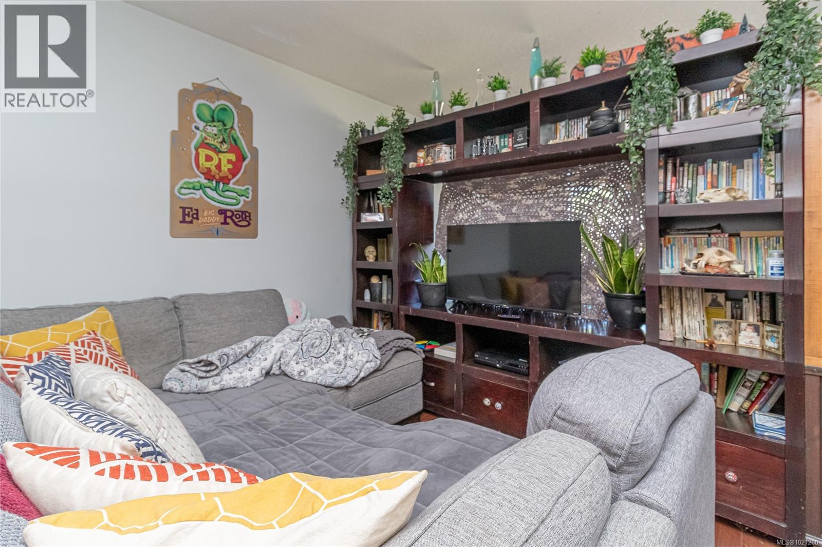 9975 Victoria Rd, Chemainus