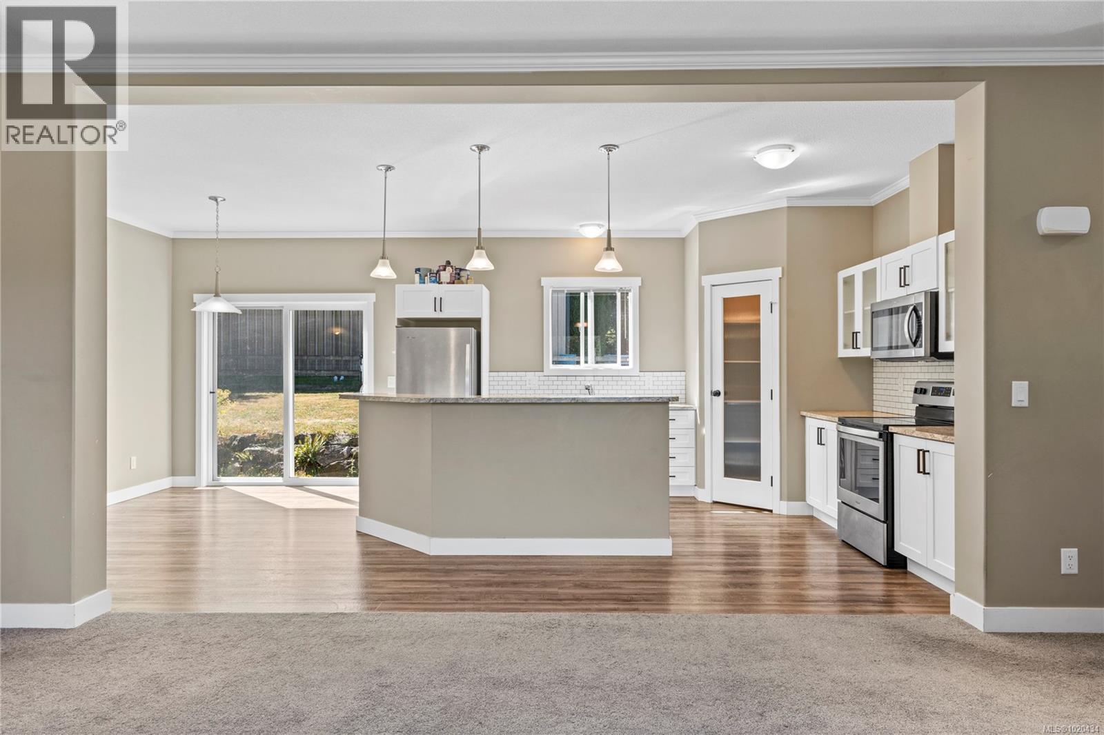 2687 Jingle Pot Rd, Nanaimo