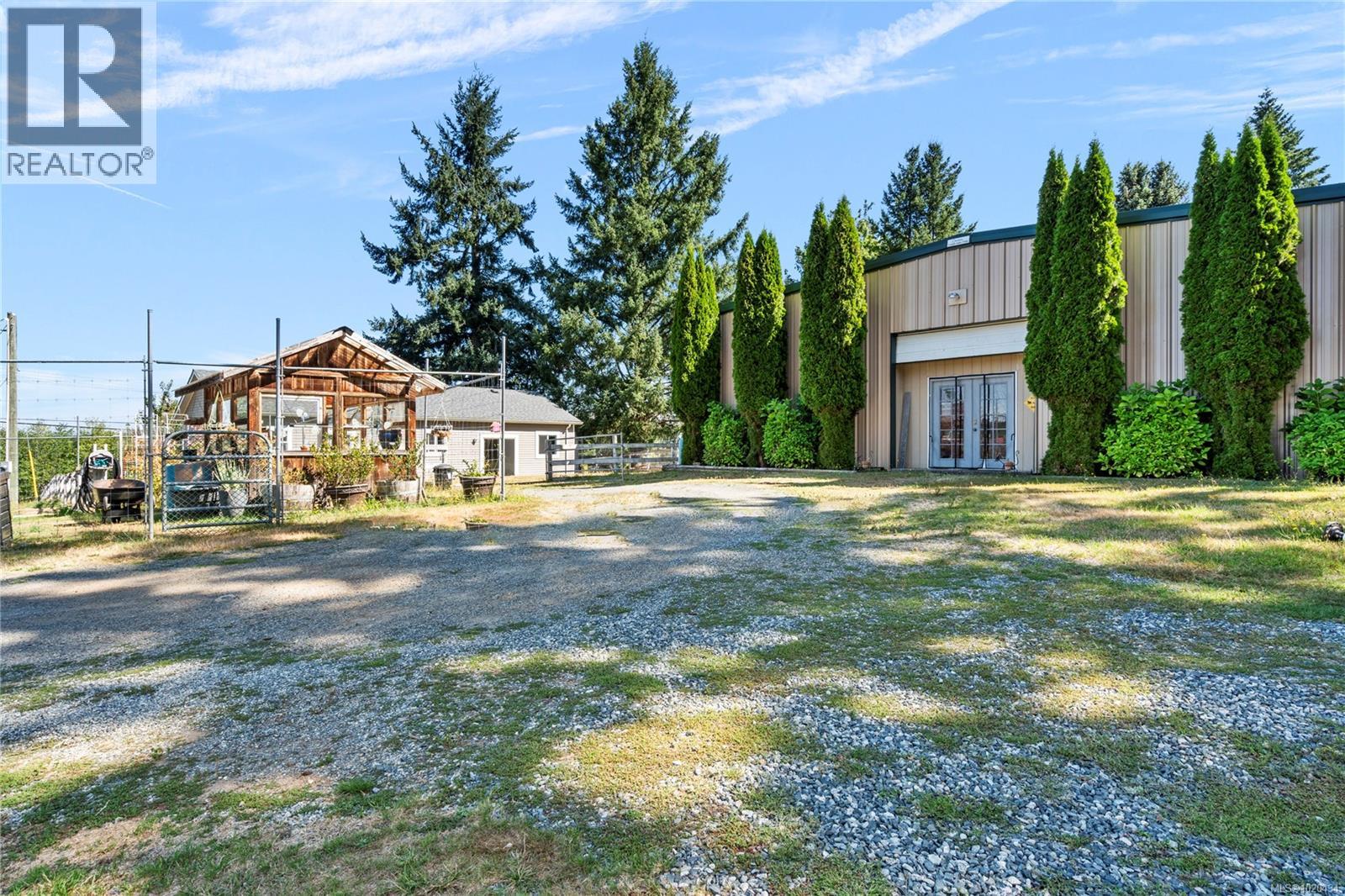 2687 Jingle Pot Rd, Nanaimo