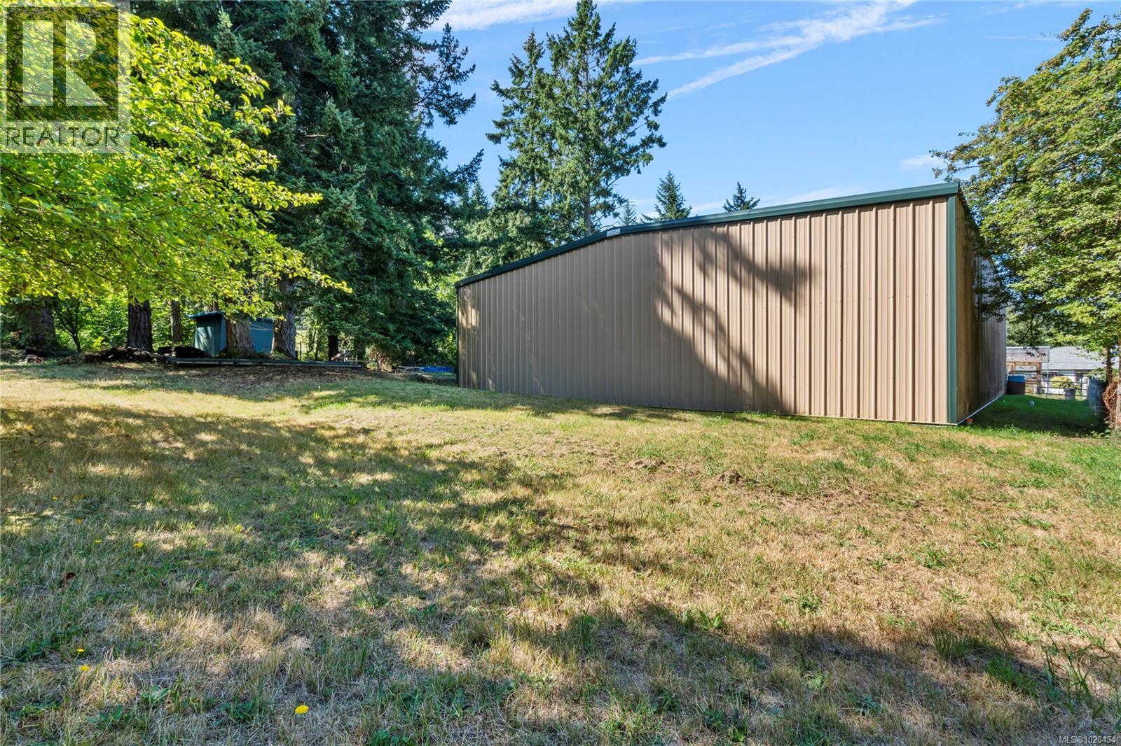 2687 Jingle Pot Rd, Nanaimo