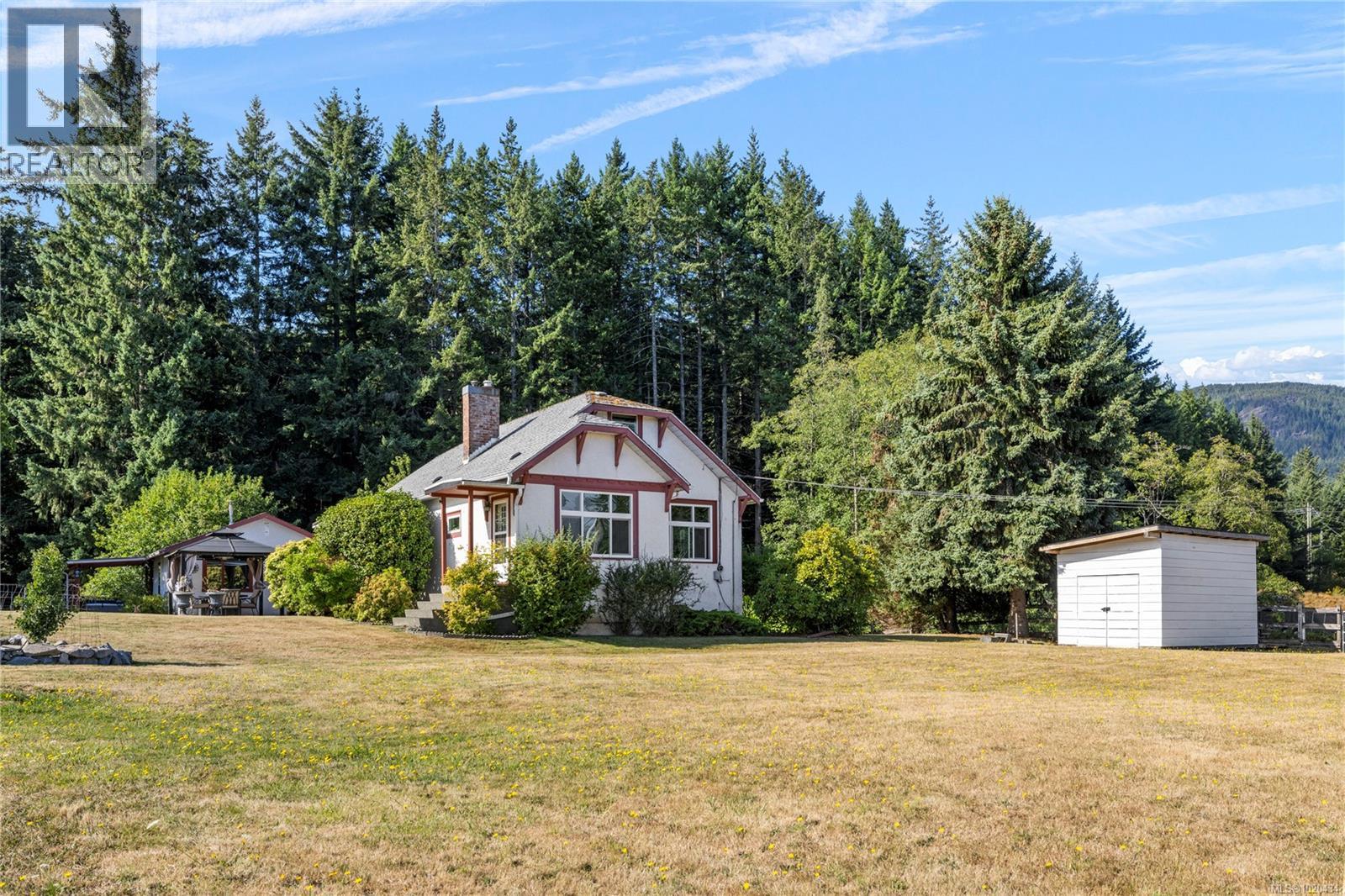 2687 Jingle Pot Rd, Nanaimo