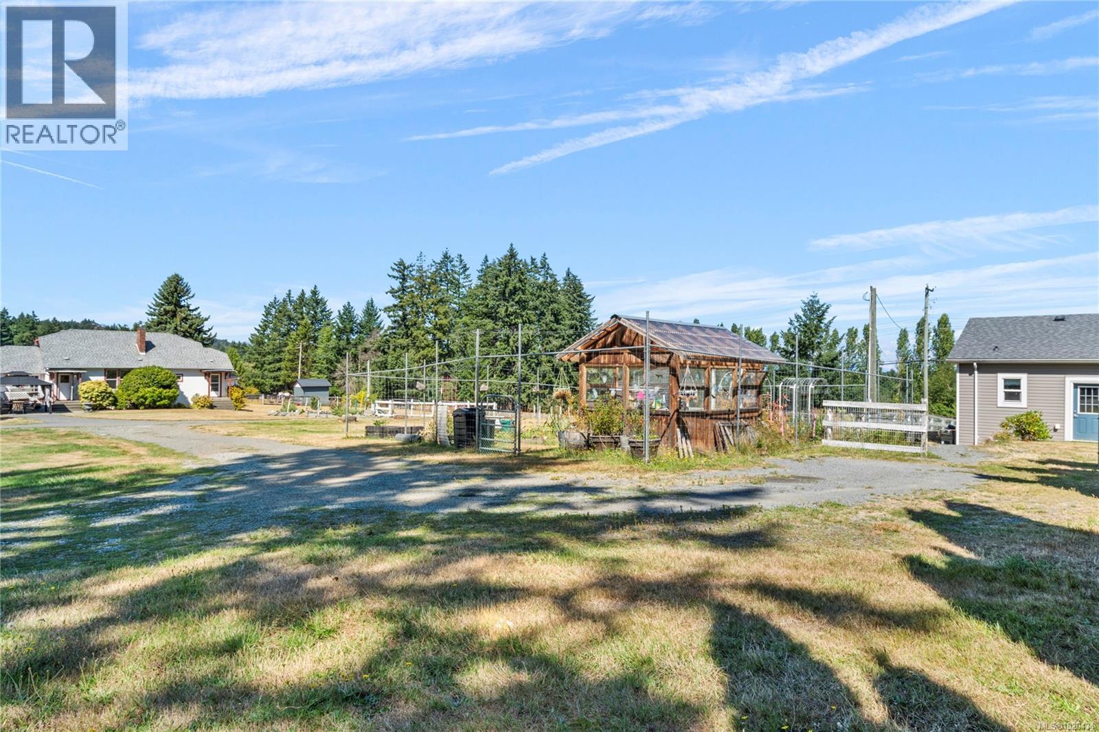 2687 Jingle Pot Rd, Nanaimo