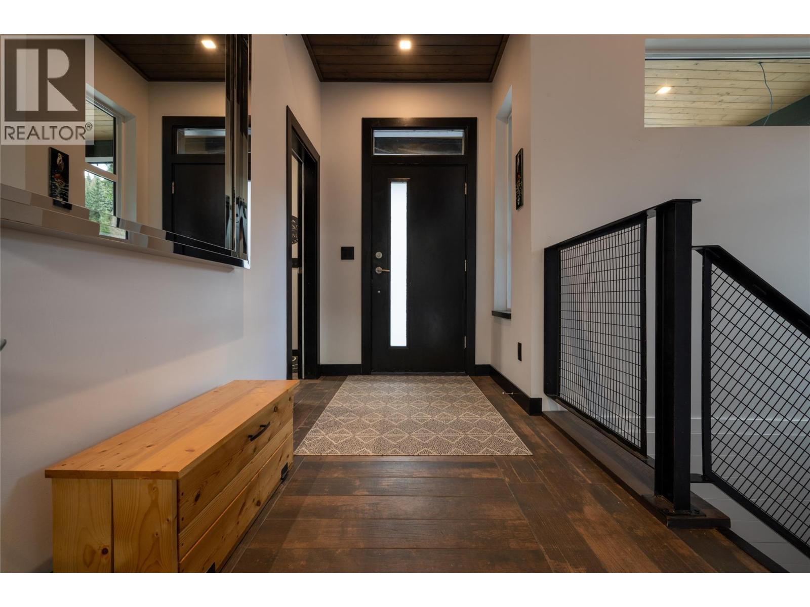 2418 FAIRWAYS Drive, Kamloops