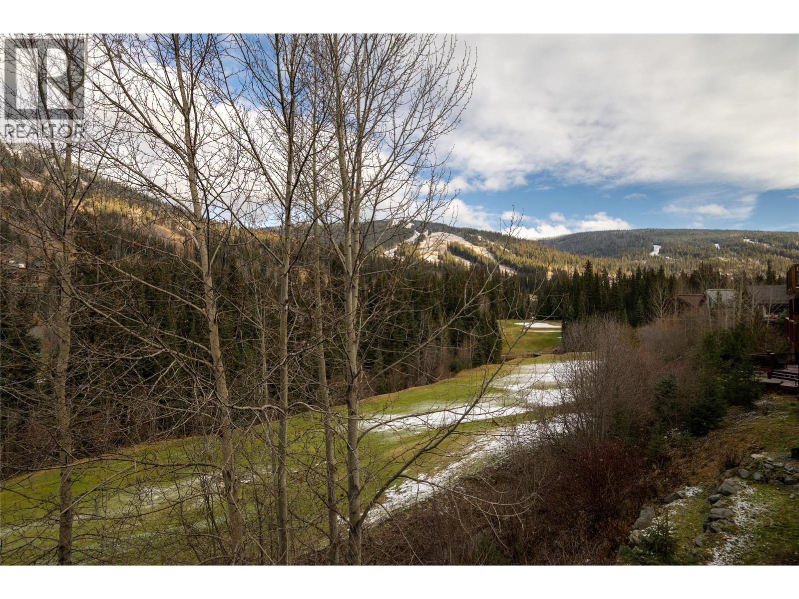 2418 FAIRWAYS Drive, Kamloops