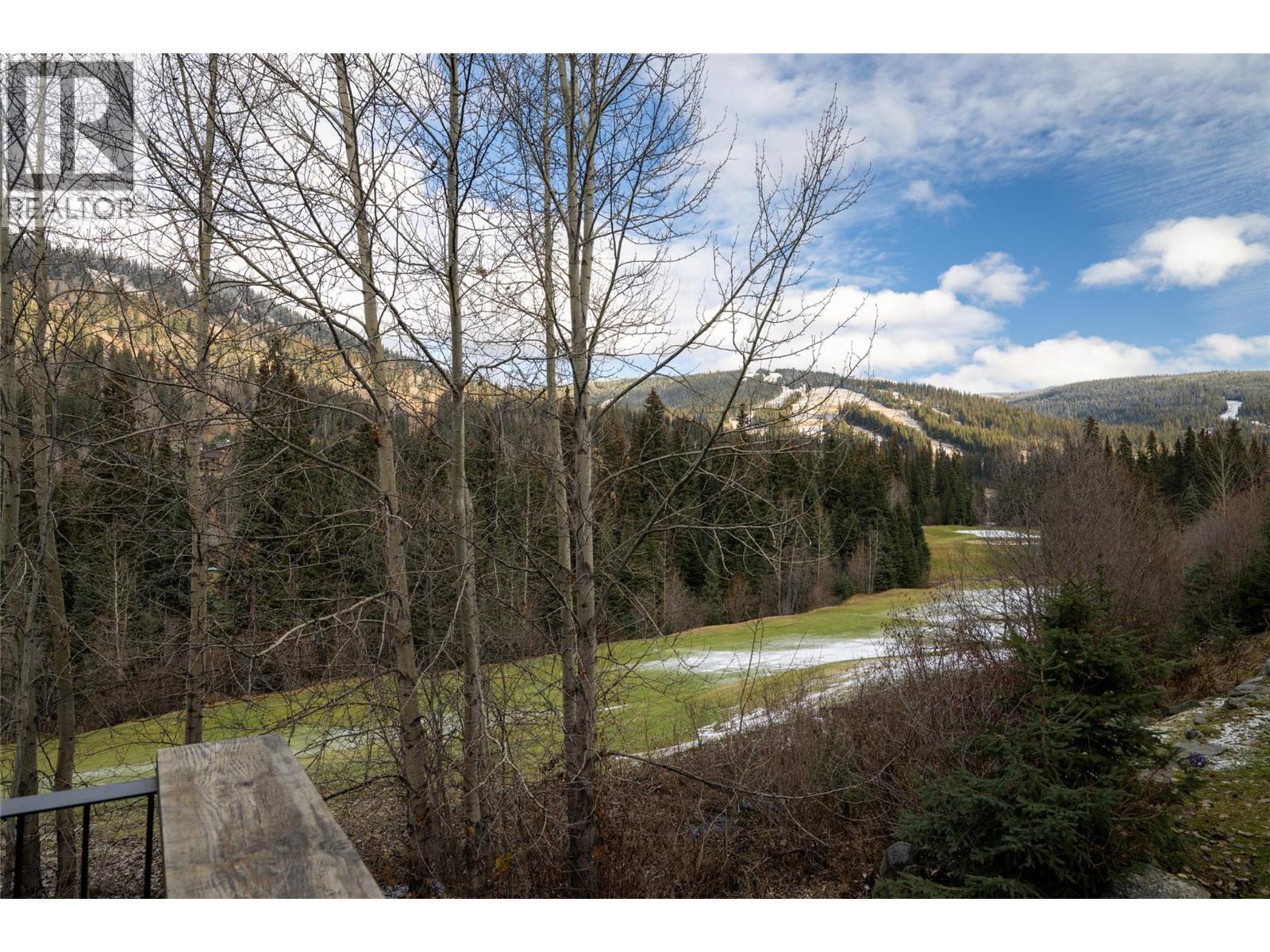 2418 FAIRWAYS Drive, Kamloops