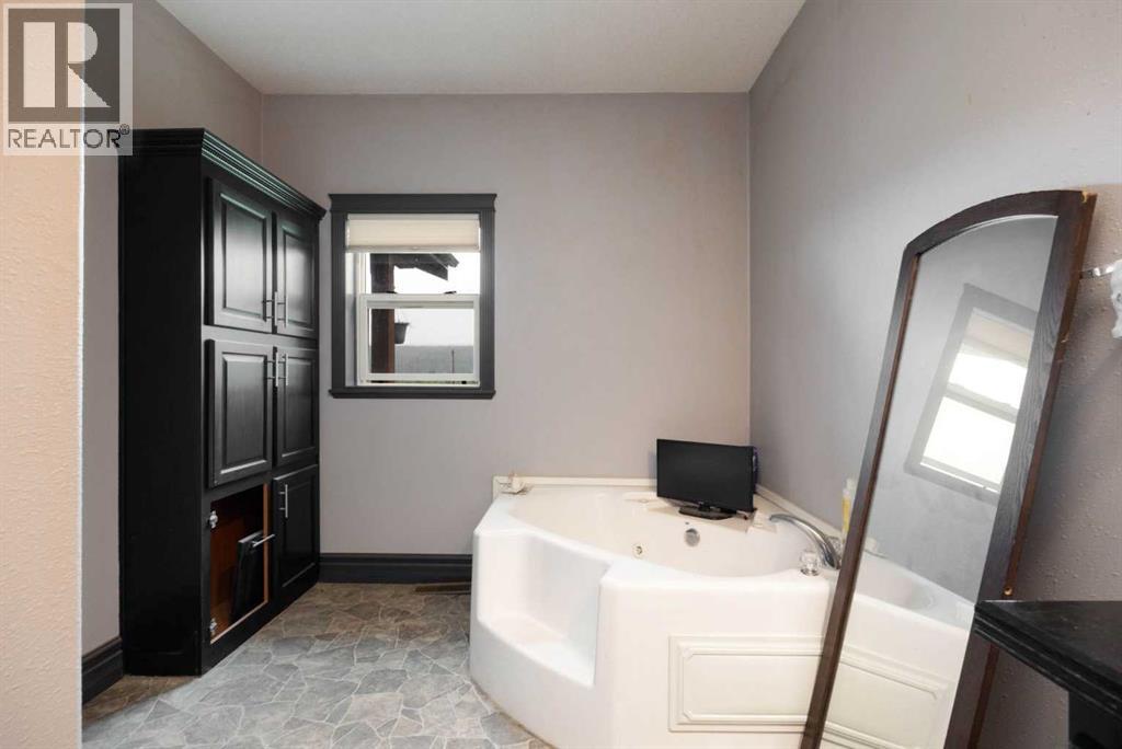 5627 Draper Road, Fort McMurray