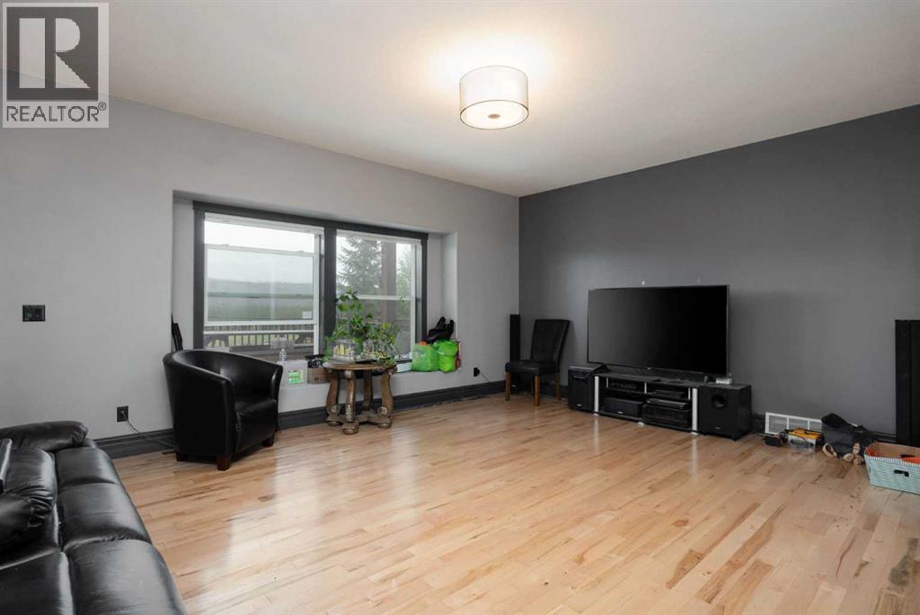 5627 Draper Road, Fort McMurray