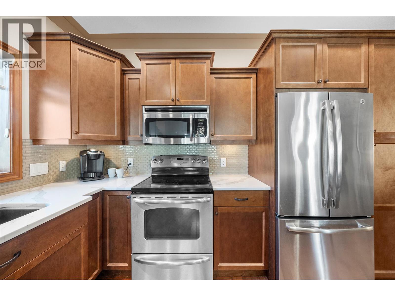 8 2680 Golf Course Drive, Blind Bay