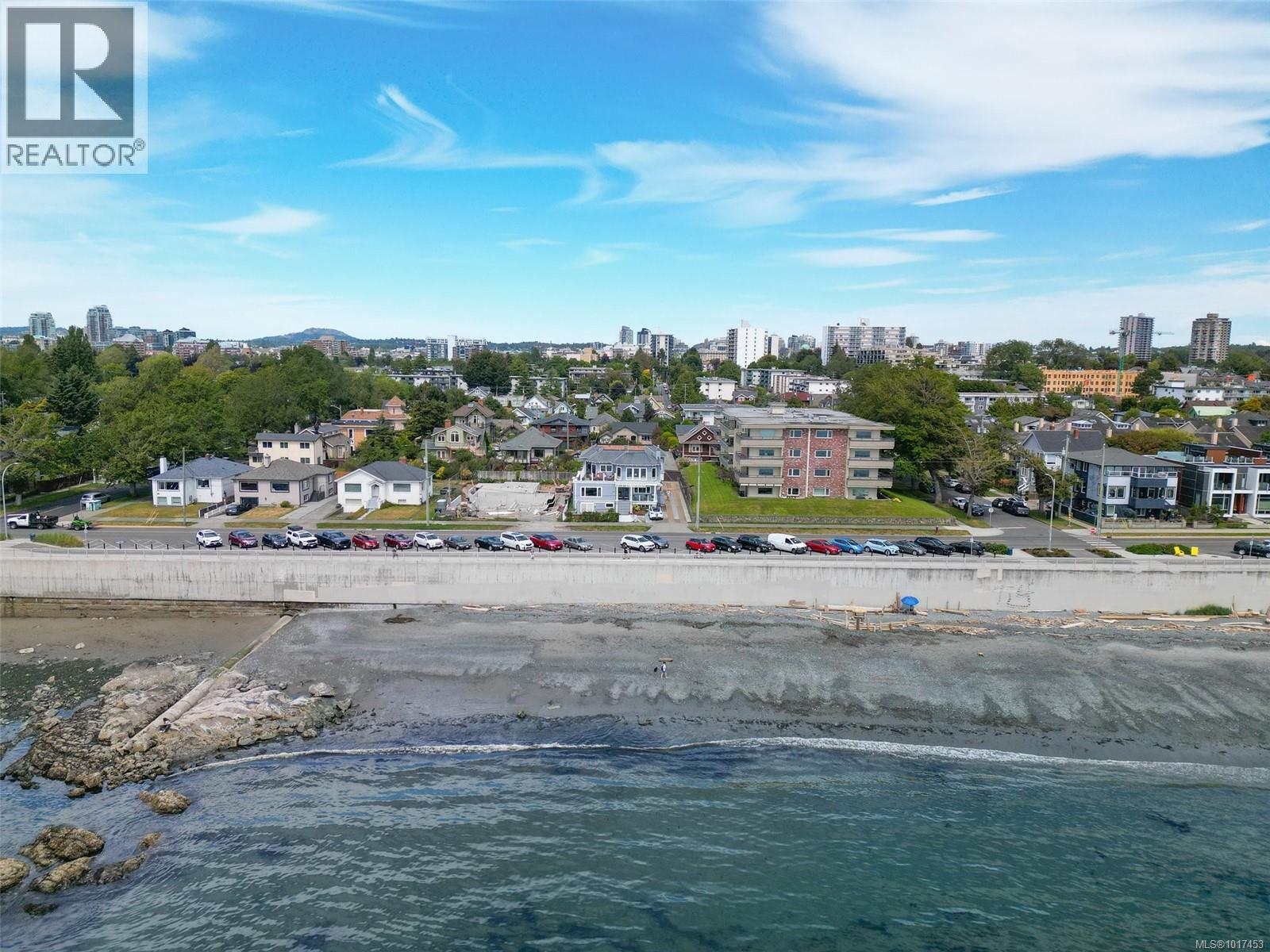 2 338 Dallas Road, Victoria