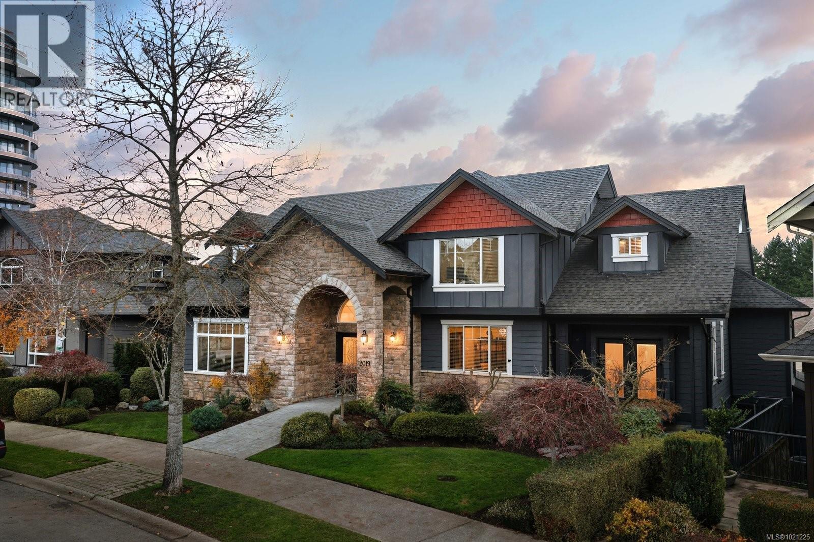  2019 Troon Court, Langford