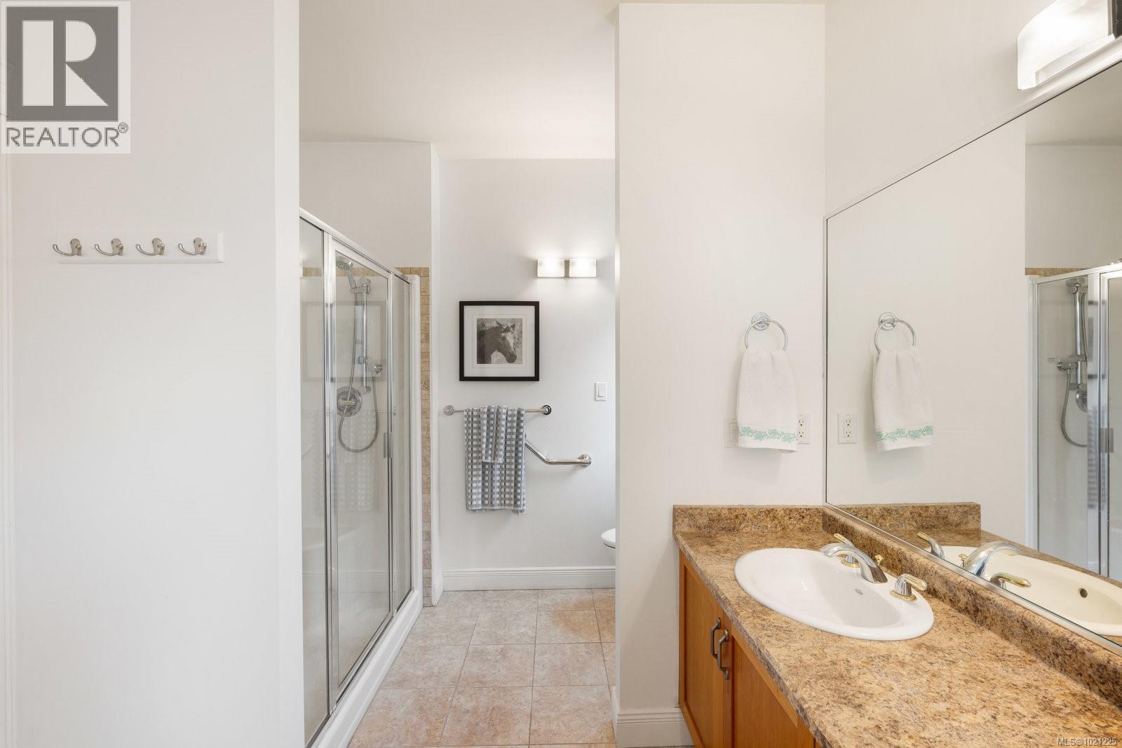  2019 Troon Court, Langford