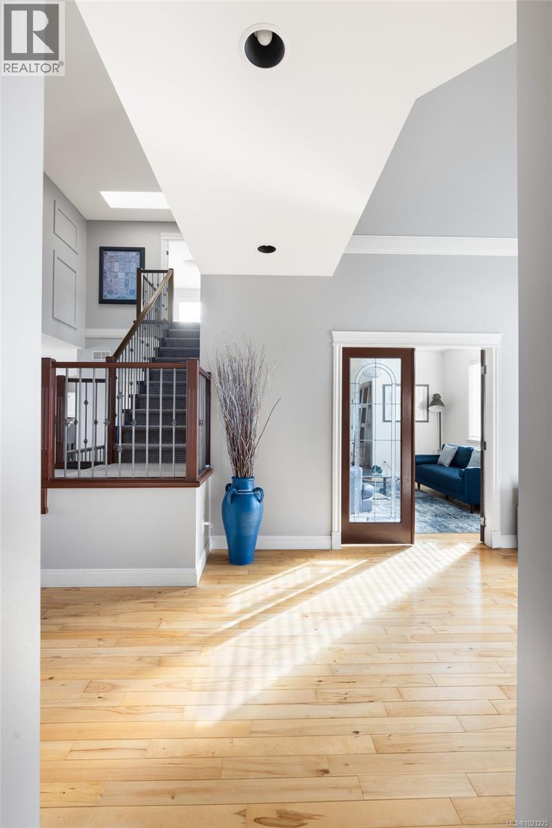  2019 Troon Court, Langford