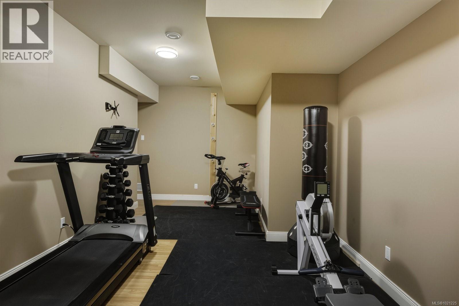  2019 Troon Court, Langford